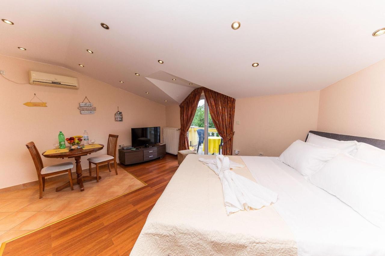 Apartments Artan Crikvenica Zewnętrze zdjęcie