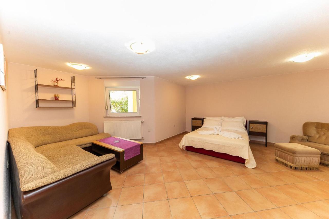 Apartments Artan Crikvenica Zewnętrze zdjęcie